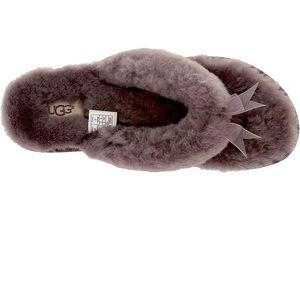 Ugg Gray Fluff III sandal flip flop size 6 women’s NIB